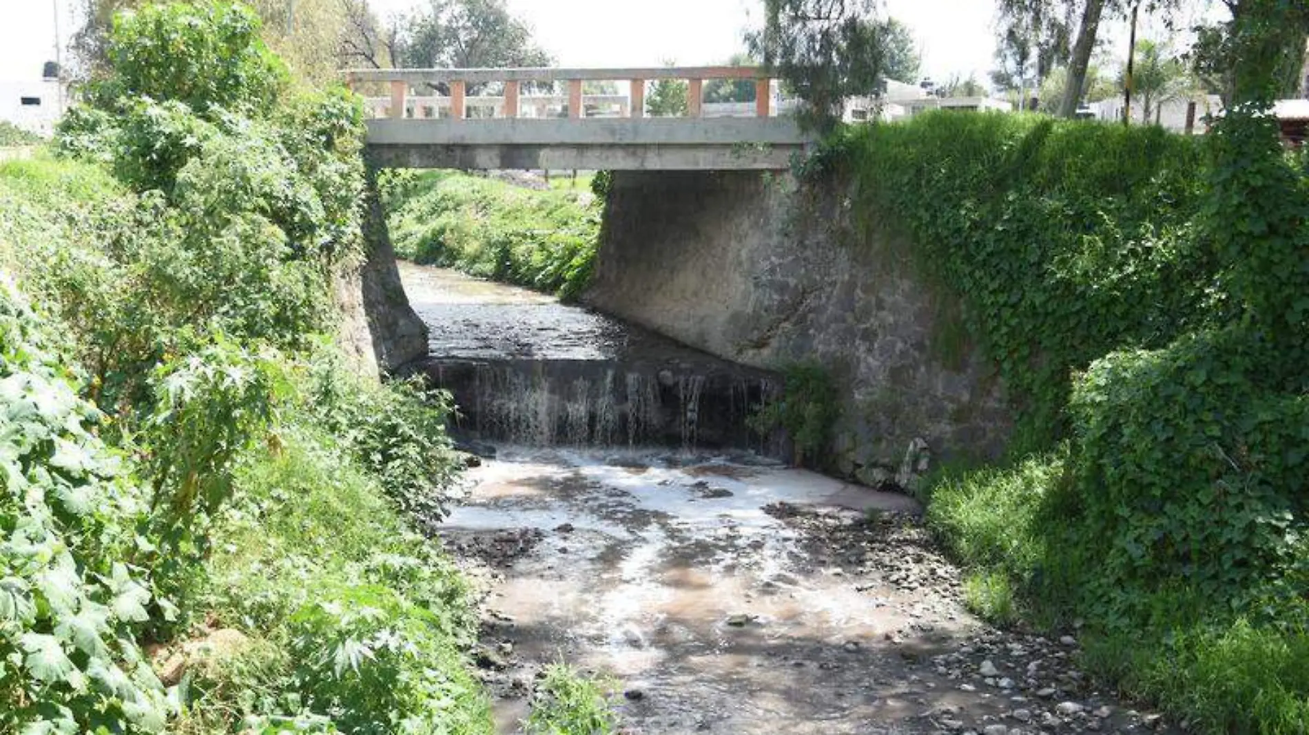 trabajos para sanear el río Zahuapan